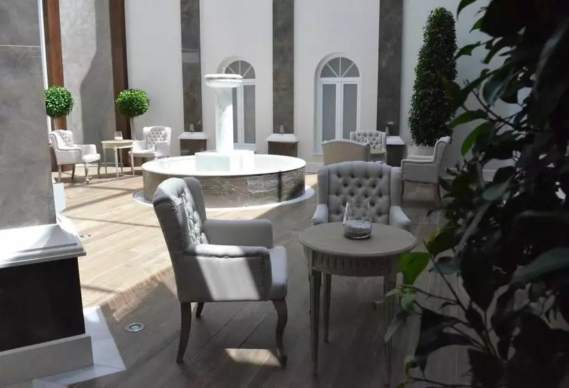 Hotelli Villa Olivar
