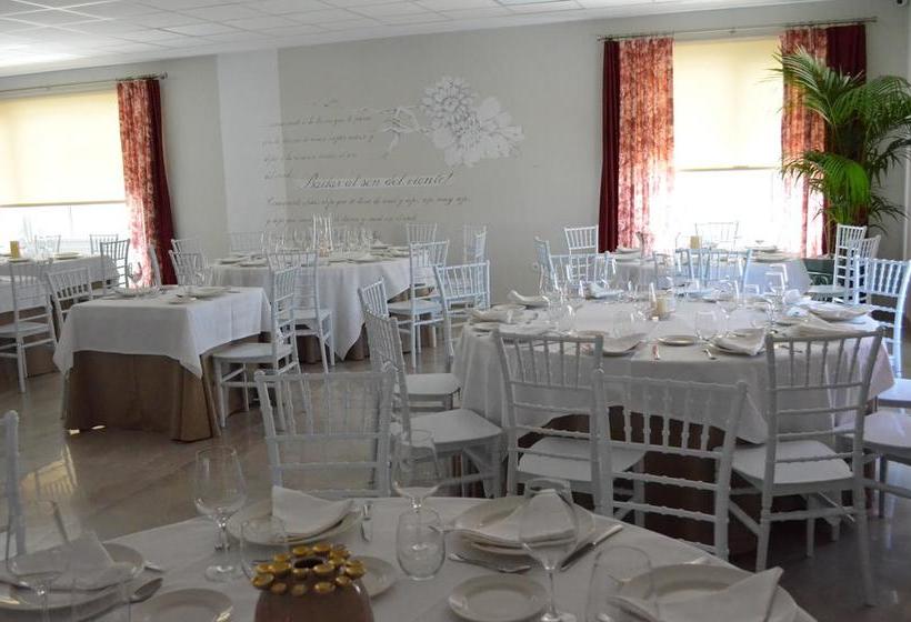 ホテル Villa Olivar