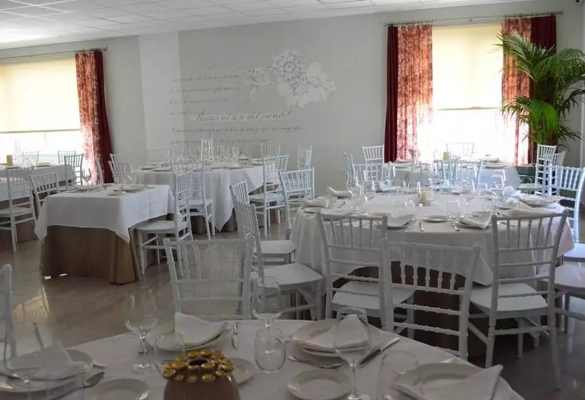 Hotelli Villa Olivar