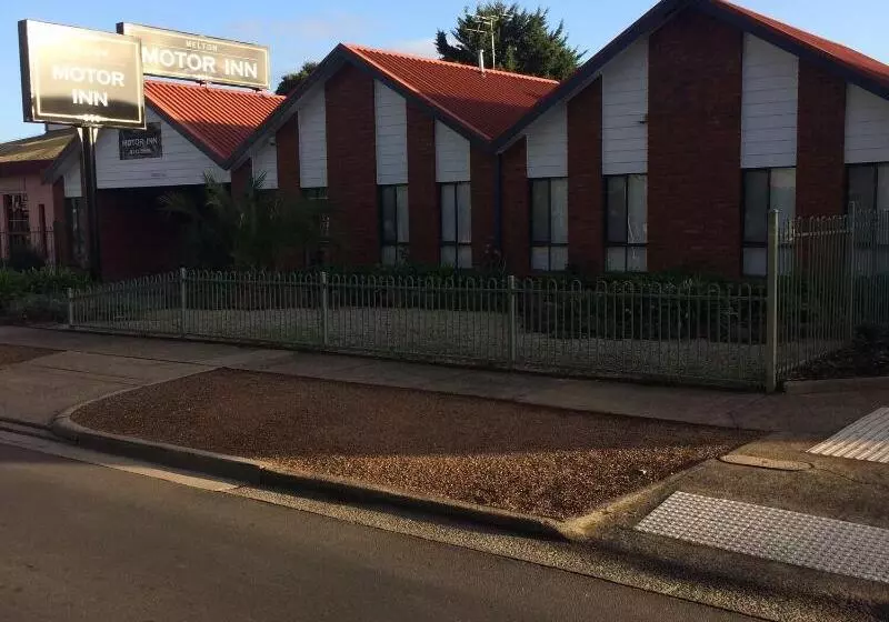 モーテル Melton Motor Inn And Apartments