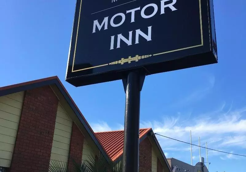 モーテル Melton Motor Inn And Apartments