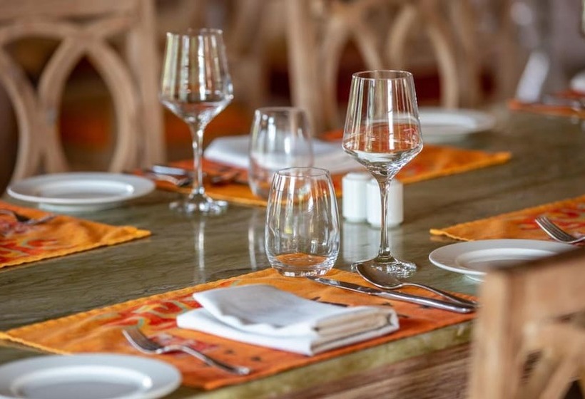 Tree Of Life Resort & Spa Varanasi