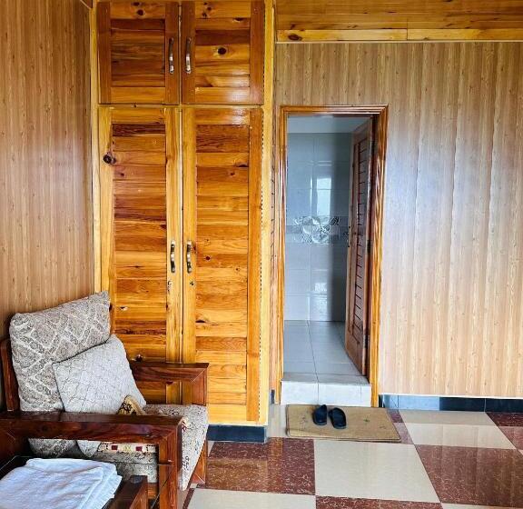 تختخواب و صبحانه Hill Side Cottage