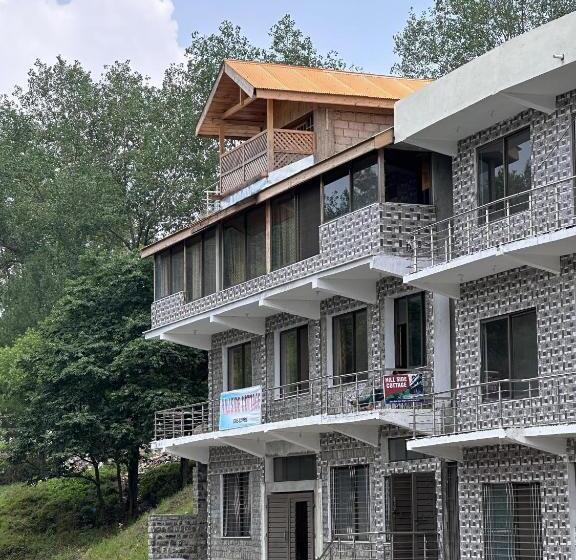 تختخواب و صبحانه Hill Side Cottage