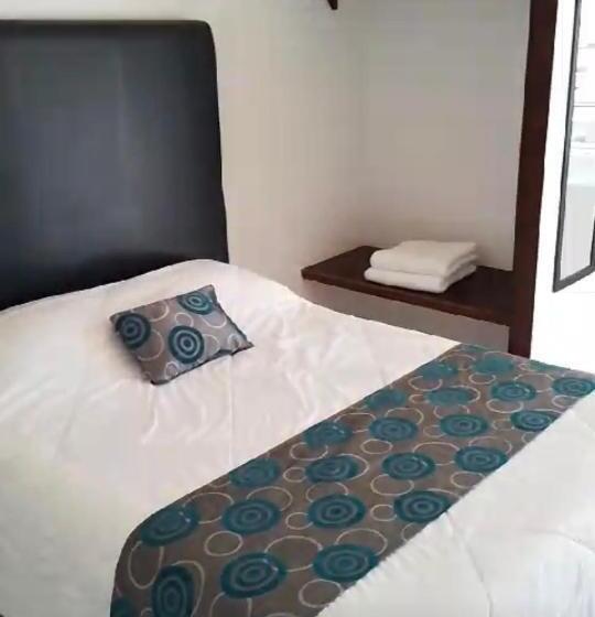 בית מלון כפרי Blue Point