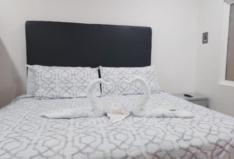 בית מלון כפרי Blue Point