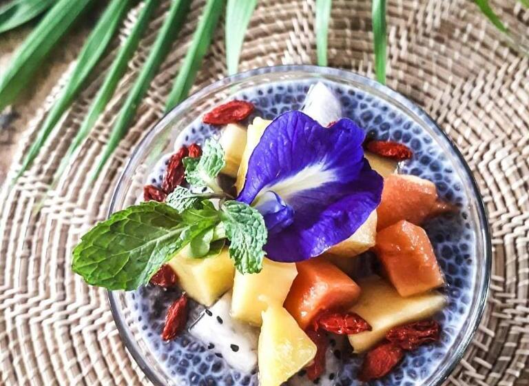 هتل Greenlight Fisherman S Village Resort & Café