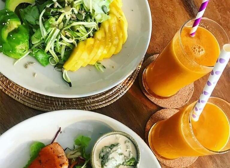 هتل Greenlight Fisherman S Village Resort & Café