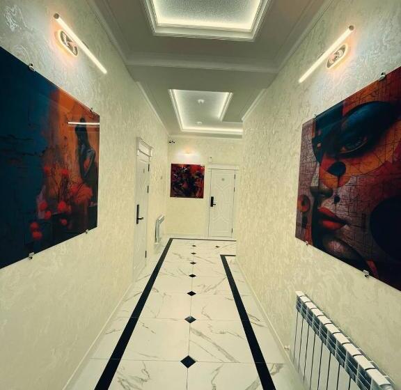 בית מלון כפרי Status Inn