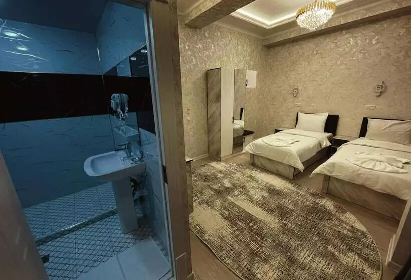 ホテル Status Inn