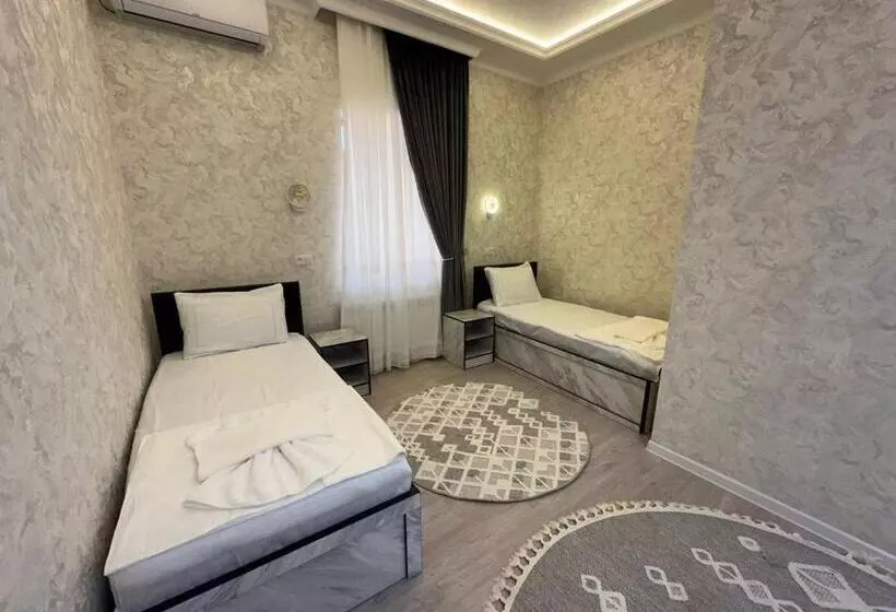 ホテル Status Inn