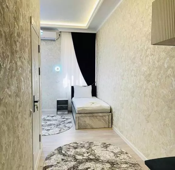ホテル Status Inn