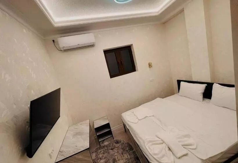 ホテル Status Inn