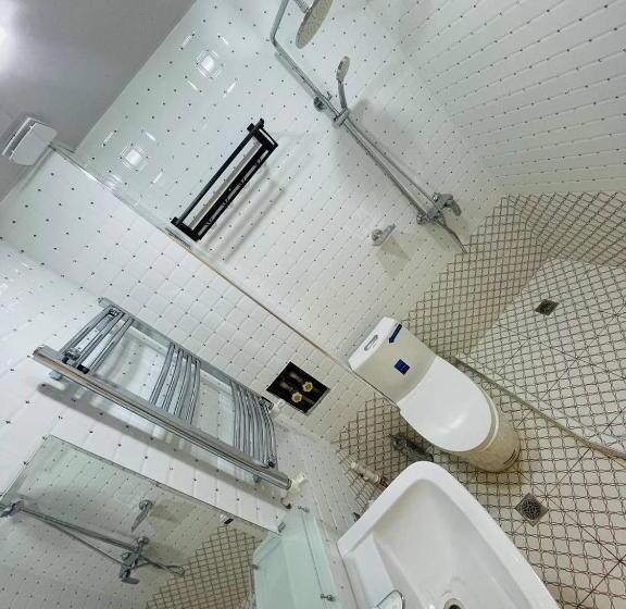 בית מלון כפרי Status Inn