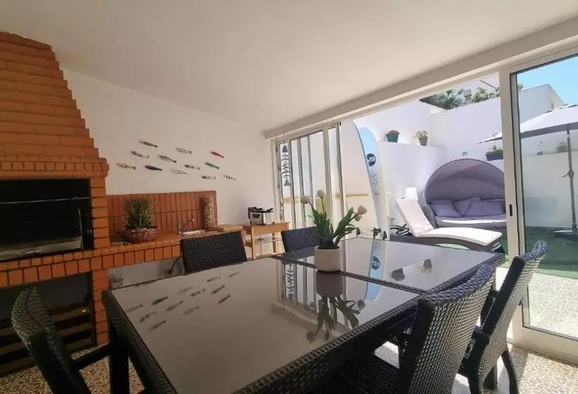 ペンション Baleal Paradise Inn