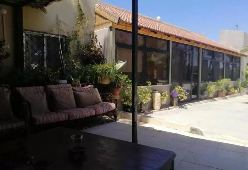 پانسیون Beni Hamida Tourist Restaurant