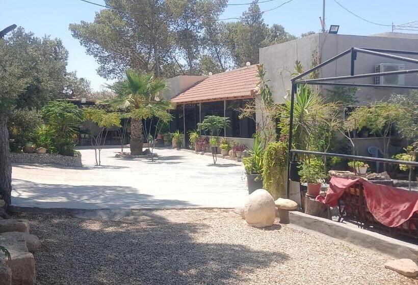 پانسیون Beni Hamida Tourist Restaurant