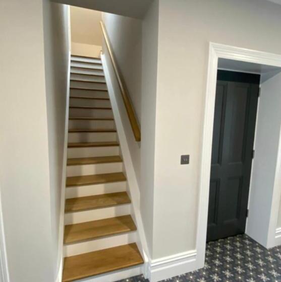 膳宿费 Beyren House Guest Suite