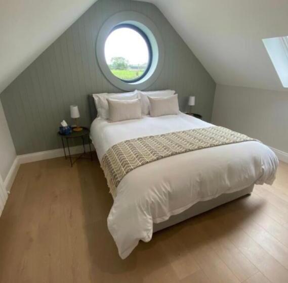 膳宿费 Beyren House Guest Suite