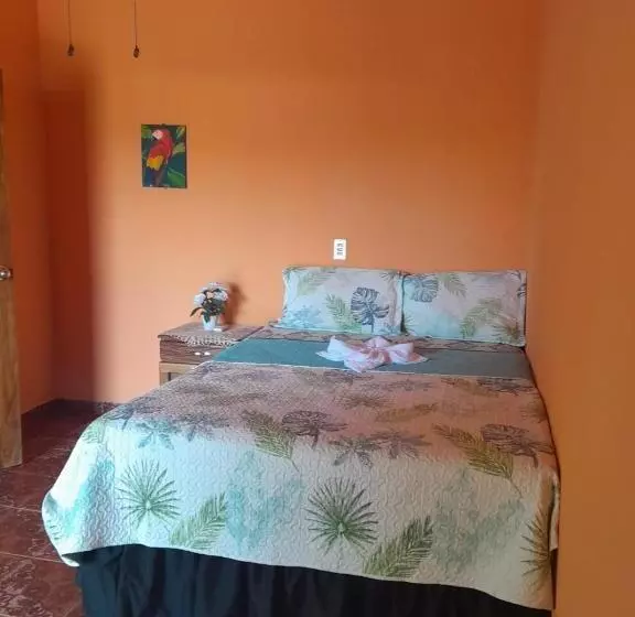 Majatalo Hostal Adonis