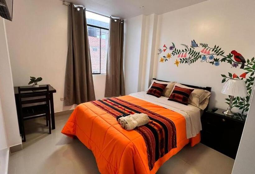 پانسیون Miranda S House