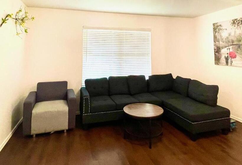 پانسیون Private Room Near Downtown Dallas9