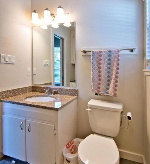 بنسيون Texas Topaz In Mason