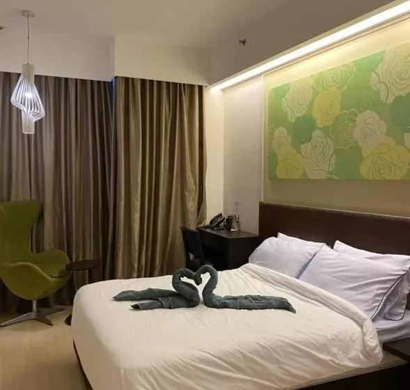 Pj Centrestage Hotel Walkable To Lrt 2
