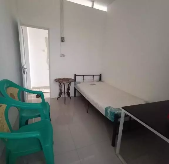 Retkeilymaja Almic Guesthouse Bogor