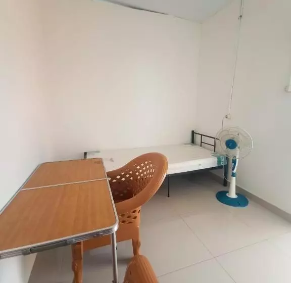 Retkeilymaja Almic Guesthouse Bogor