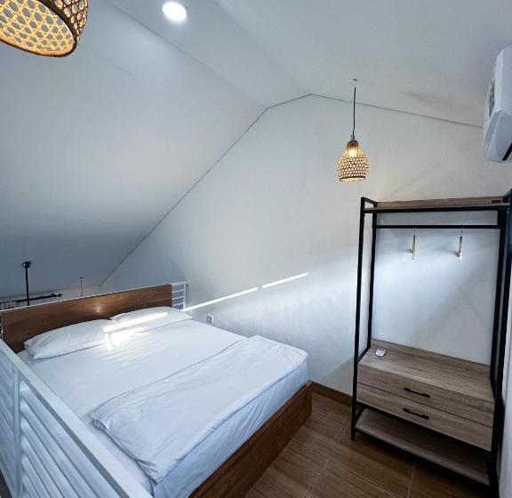 旅馆 Elbe Homestay By Bali Cabin