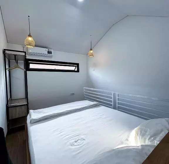 Retkeilymaja Elbe Homestay By Bali Cabin