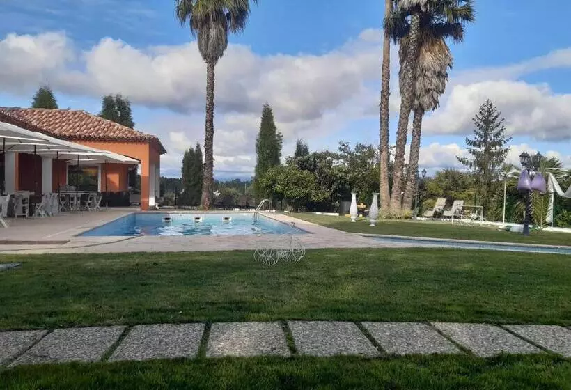 Aamiaismajoitus (B&B) Quinta Dos Cedros   Quarto Das Vinhas