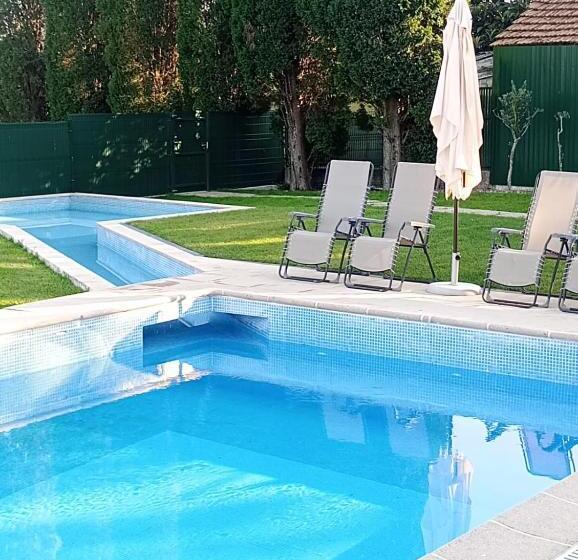 Bed and Breakfast Quinta Dos Cedros   Quarto Das Vinhas