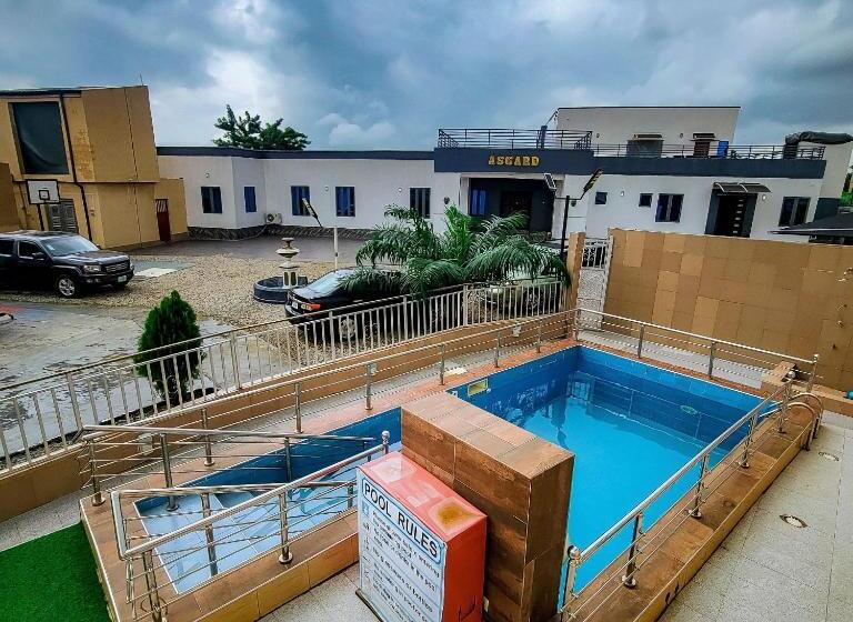 Fumzy Wellness Breakaway Resort