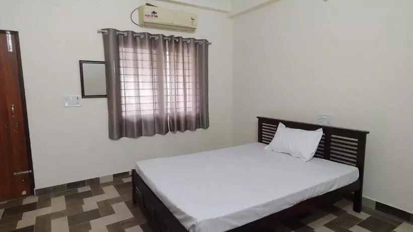 Hotelli Ayyans Park Inn