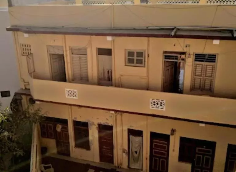 Hotelli City Guest House Bhuj