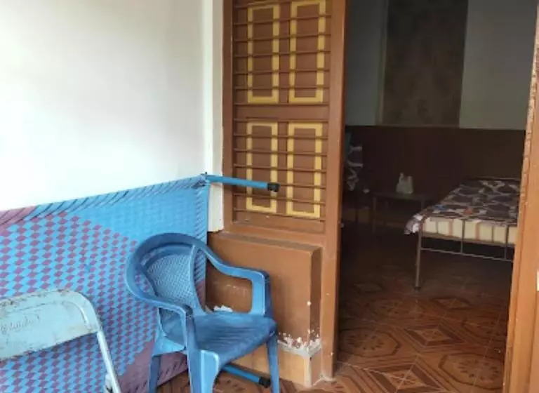 Hotelli City Guest House Bhuj