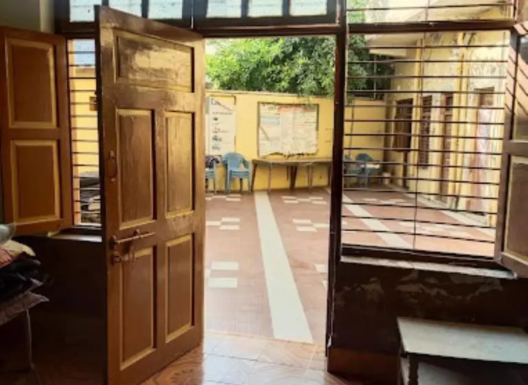 Hotelli City Guest House Bhuj