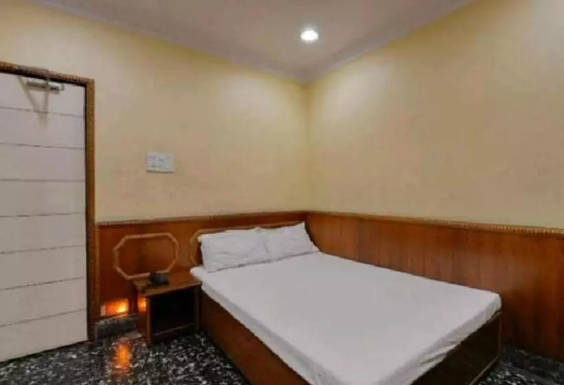 ホテル Hare Krishna Guest House