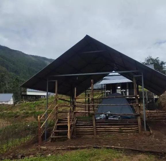 Hotelli Hazy Mount Vattavada