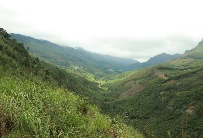 Hotelli Hazy Mount Vattavada