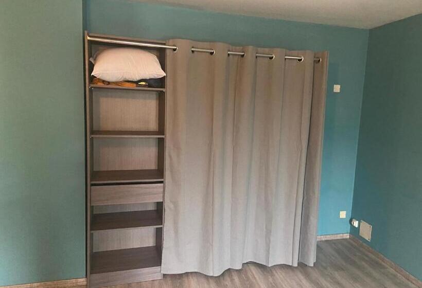 فندق L Unique Bistro