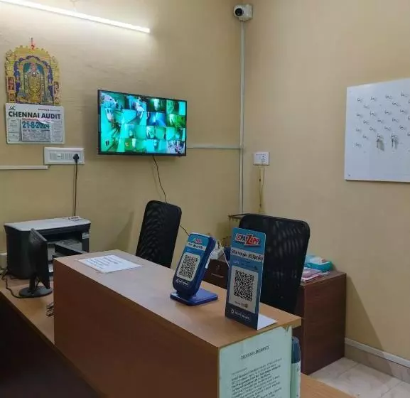 هتل Srinivasa Serviced Apartment Keelkattalai