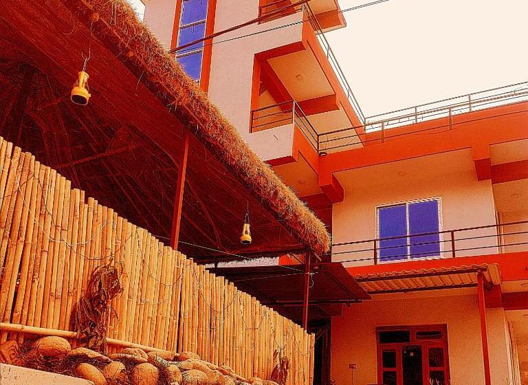 هتل Tm Guest House