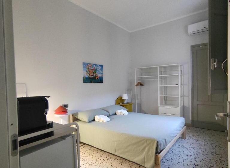 膳宿费 A Casuzza Sapurita