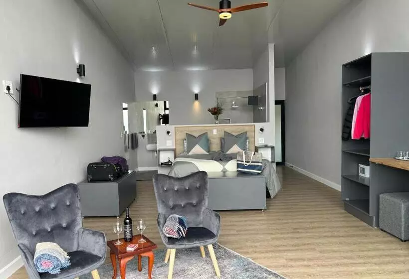 Majatalo Die Uitzicht Guesthouse   Knysna