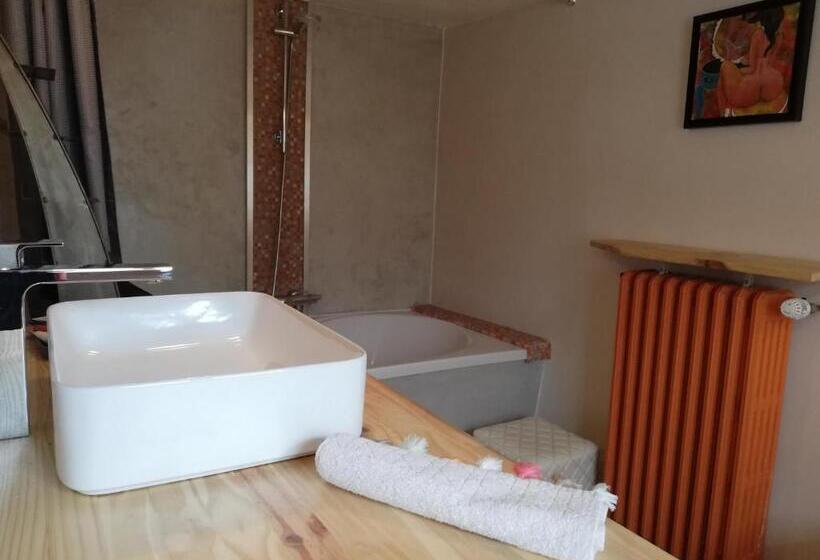 פנסיון Gîte Coté Jardin