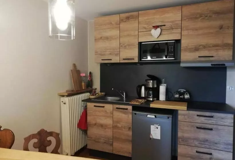 ペンション Gîte Coté Jardin