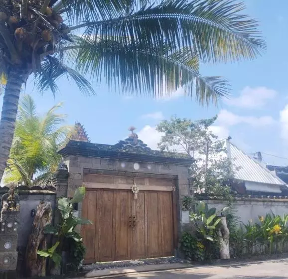 Majatalo Joglo Breeze Guesthouse And Villa